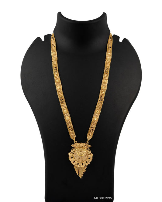 Refined Filigree Shield Forming Mangalsutra Jewelry