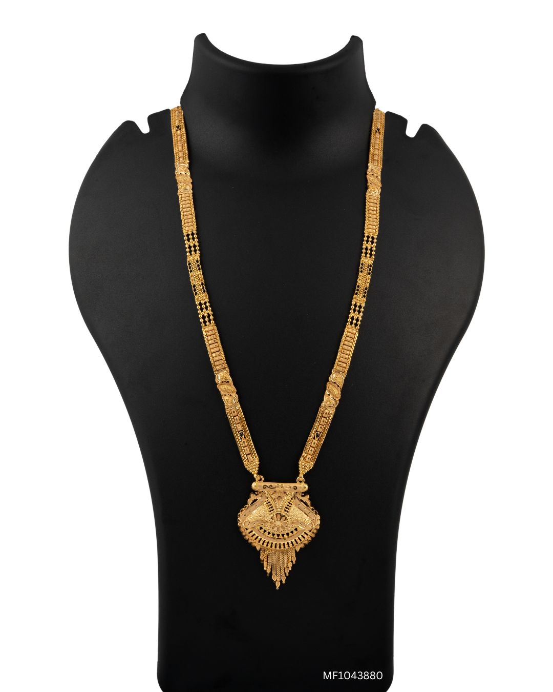 Heritage Lattice Shield Forming Mangalsutra Jewelry