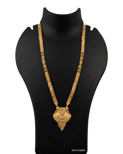 Heritage Lattice Shield Forming Mangalsutra Jewelry